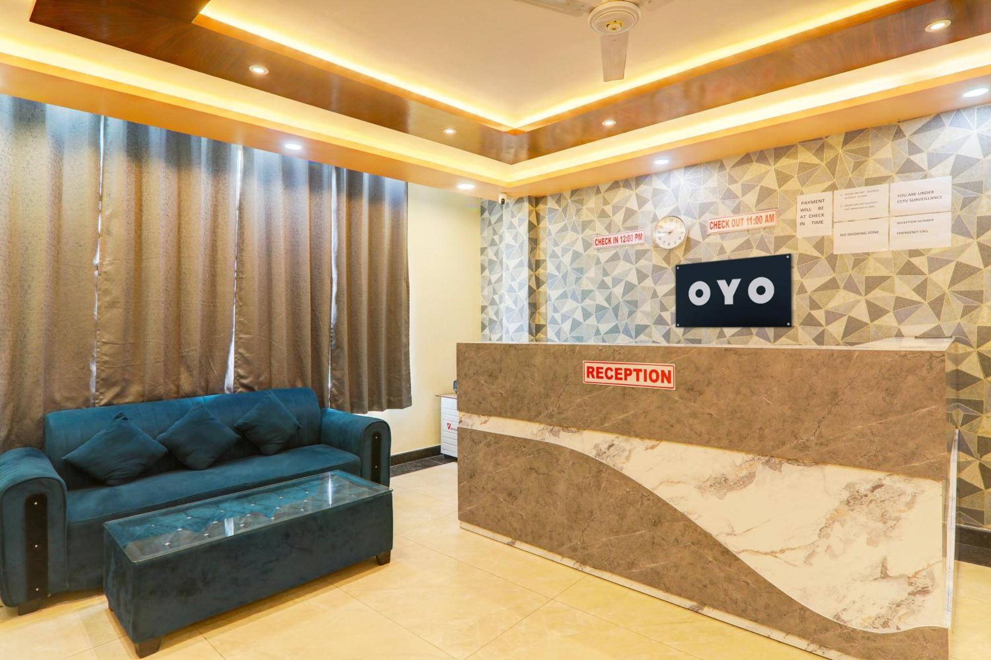 Super Hotel O Raas Plaza 坎普尔 外观 照片